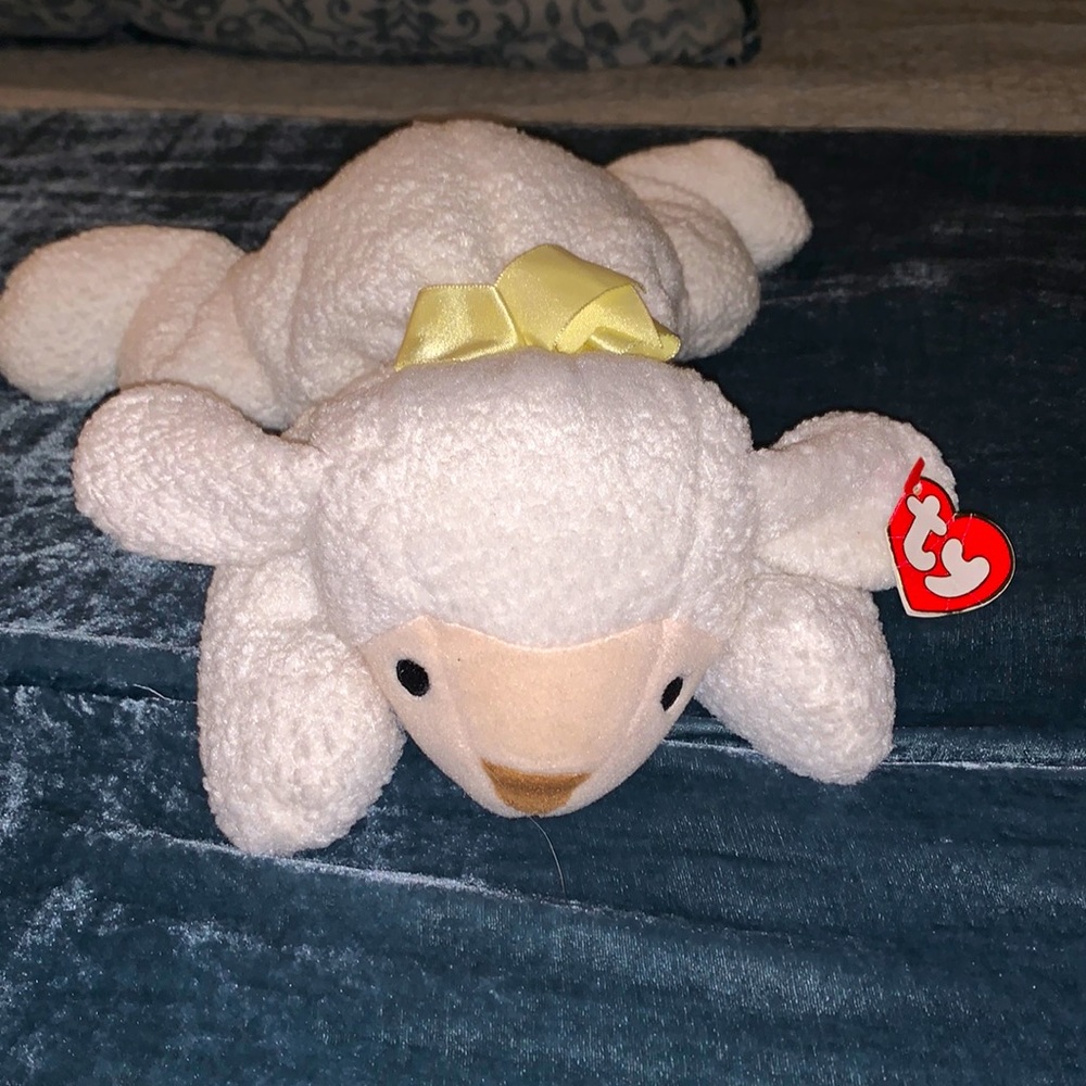 1996 Ty Pillow Pals White Lamb BaBa 16” Yellow Ribbon